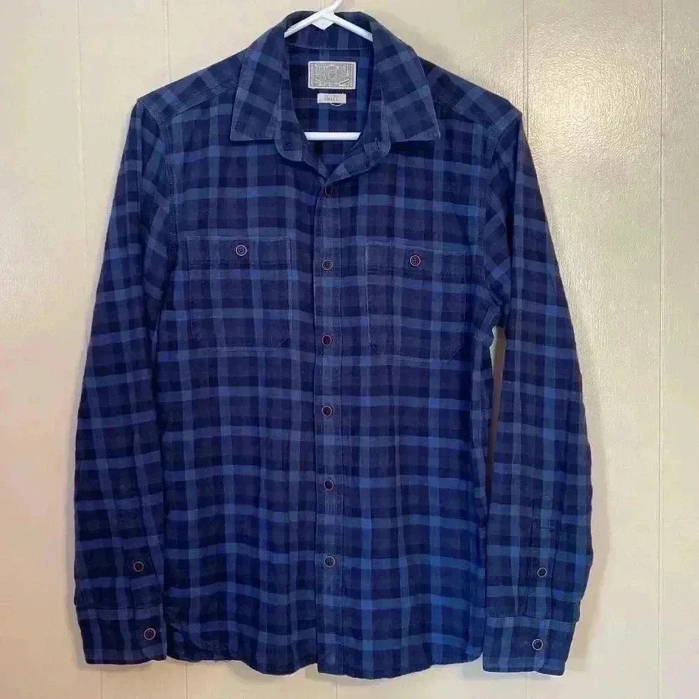 Lucky Brand Mens Small Blue & Black Plaid Flannel Long Sleeve Shirt.